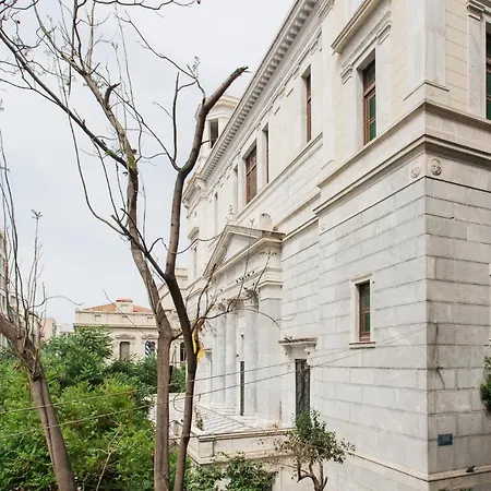 Elegant 2 Bedroom 2 Bathroom In Vibrant Centre! Vl5 *
